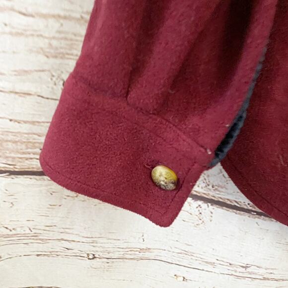 DISNEY STORE Vintage Mickey Mouse Outdoors Fleece Button Down Shirt Sz M - Picture 8 of 8